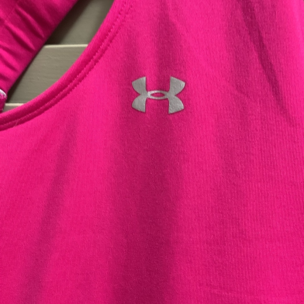 Under Armour Women’s Tank - Picture 2 of 6